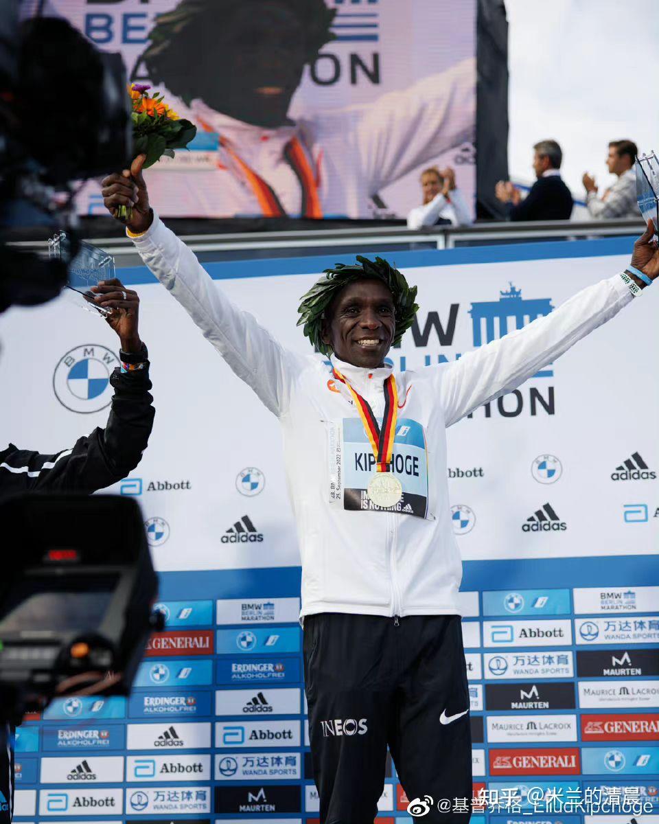 肯尼亚长跑名将夺冠,坐稳领先 肯尼亚长跑名将夺冠,坐稳领先