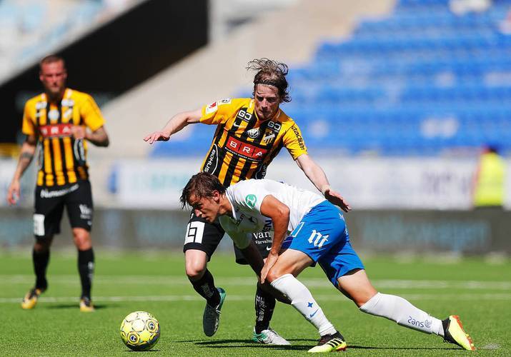 包含柏林赫塔主场不敌RB莱比锡,遭遇惨败的词条 包含柏林赫塔主场不敌RB莱比锡,遭遇惨败的词条