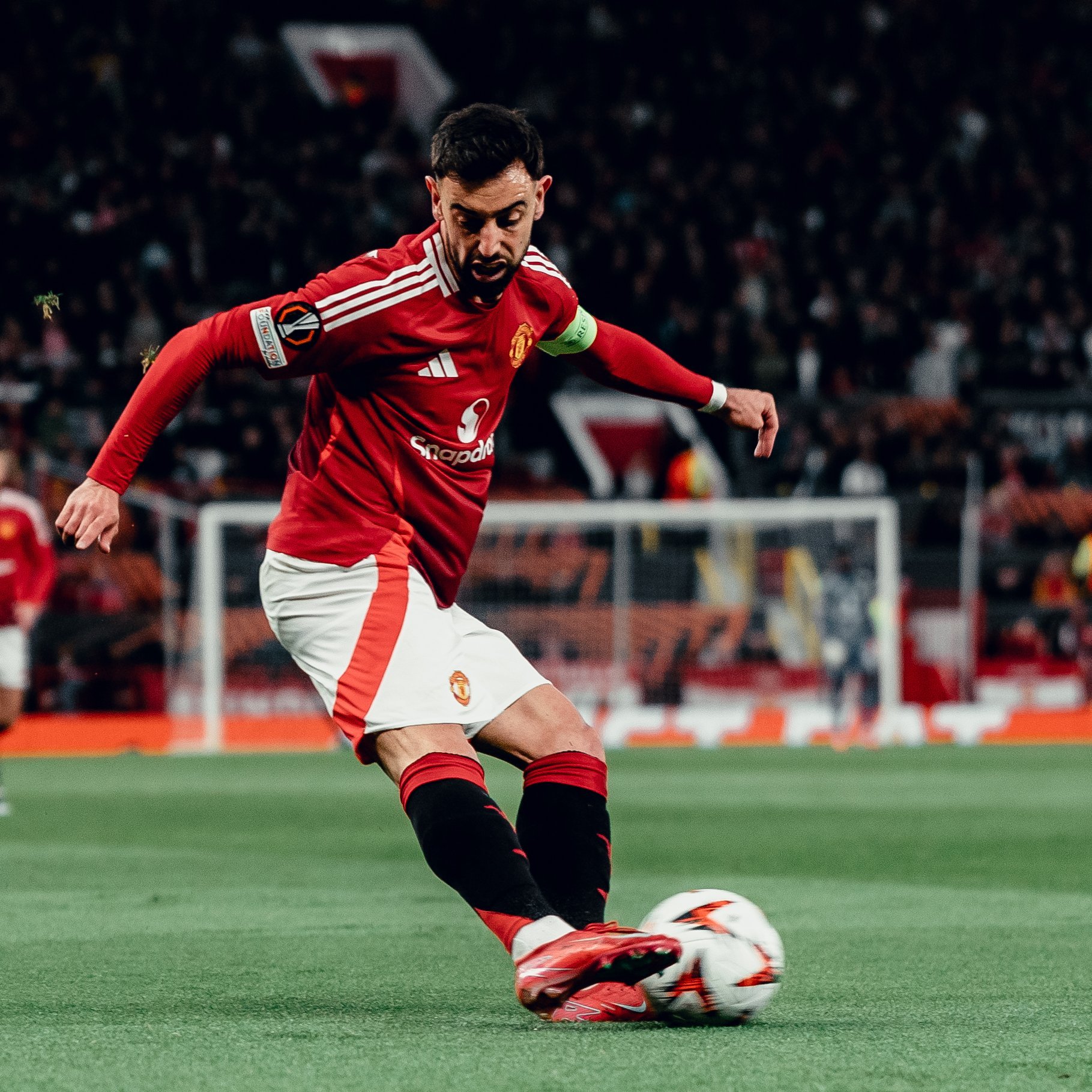 里昂球员积极备战下一场比赛,迎接激烈对决的简单介绍 里昂球员积极备战下一场比赛,迎接激烈对决的简单介绍