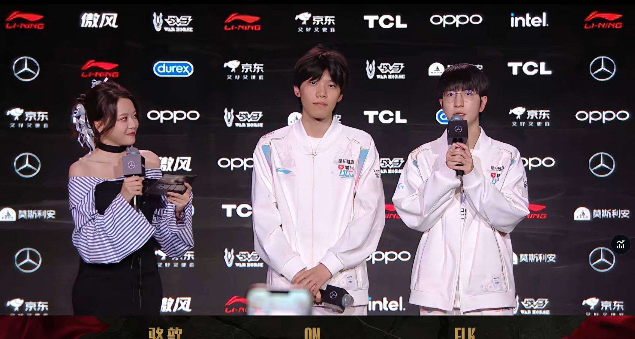 包含DK轻取BLG，Crisp打出惊人五杀强强对话八强赛，点燃全场激情的词条