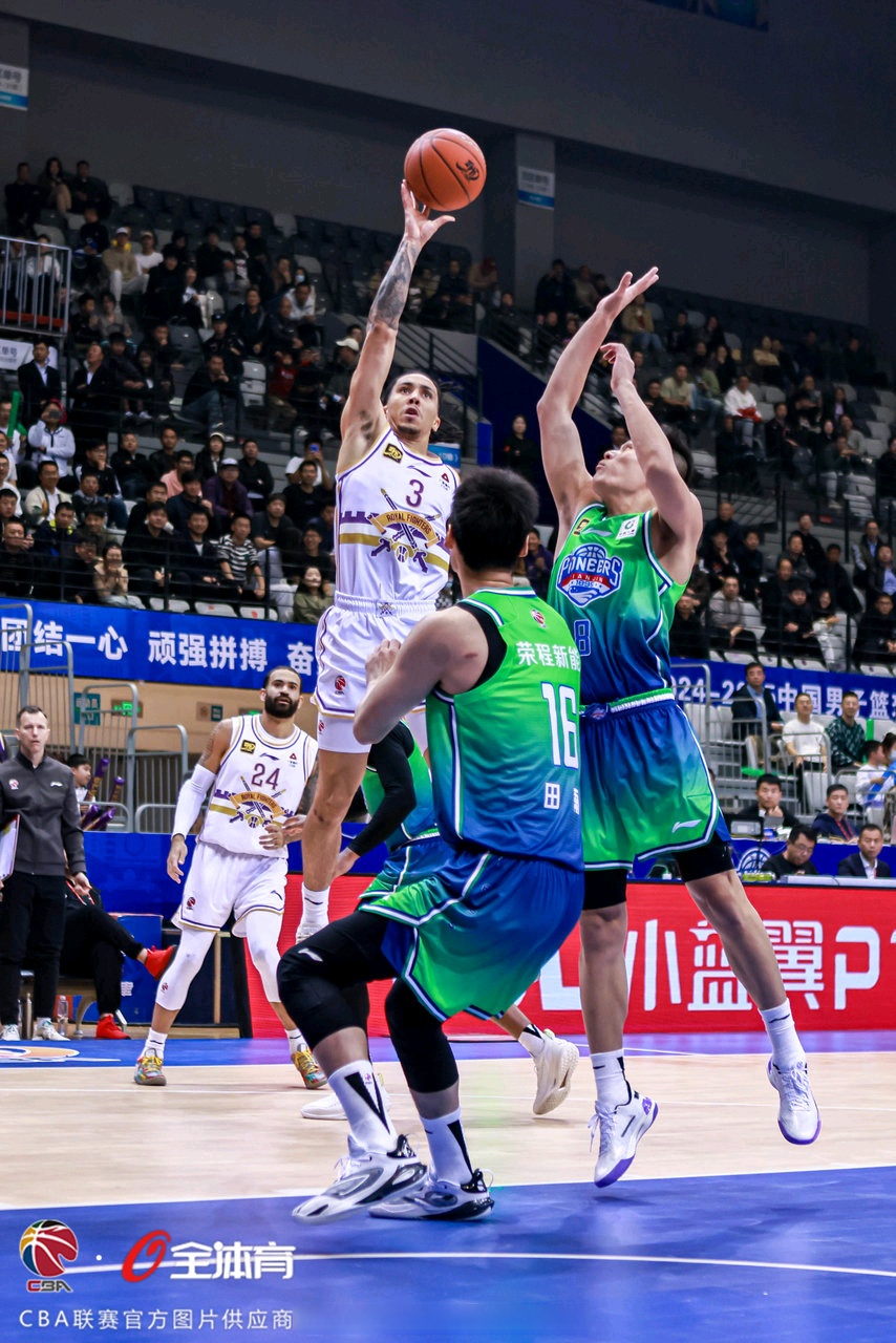 包含北控客场挑战国安,巅峰对决势均力敌的词条 包含北控客场挑战国安,巅峰对决势均力敌的词条