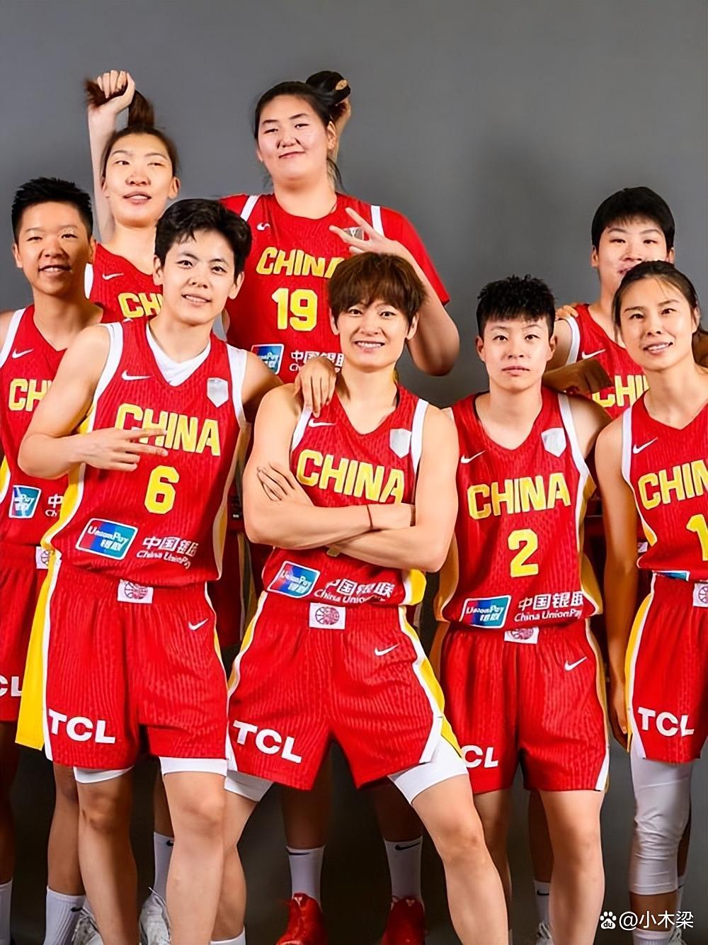 福克兰群岛女篮在比拼中击败保加利亚队 福克兰群岛女篮在比拼中击败保加利亚队